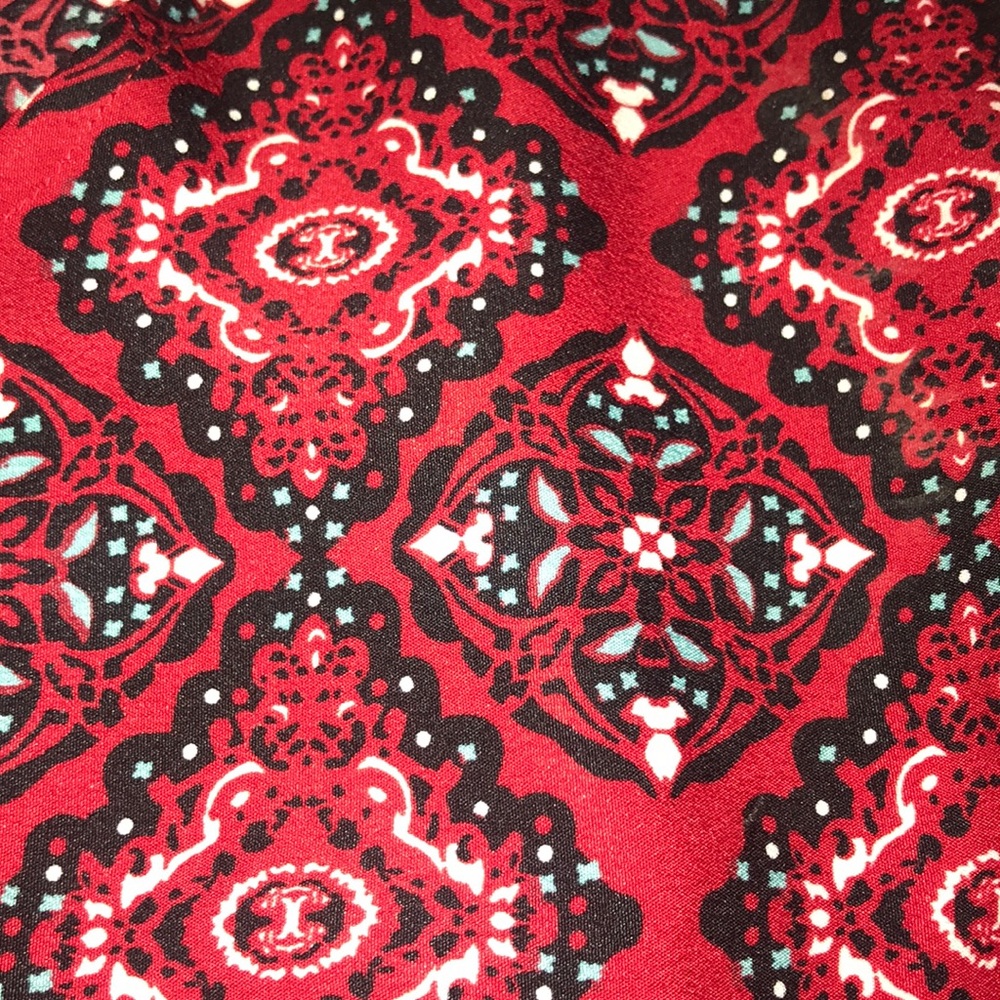 Red Pattern Romper - Picture 2 of 3